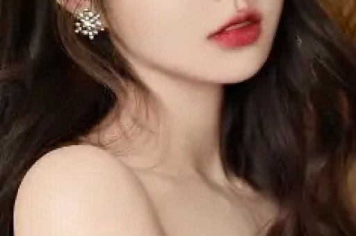 “沪阿姨退休在大理”堵路打人母慈子孝人设崩塌网红都怎么了